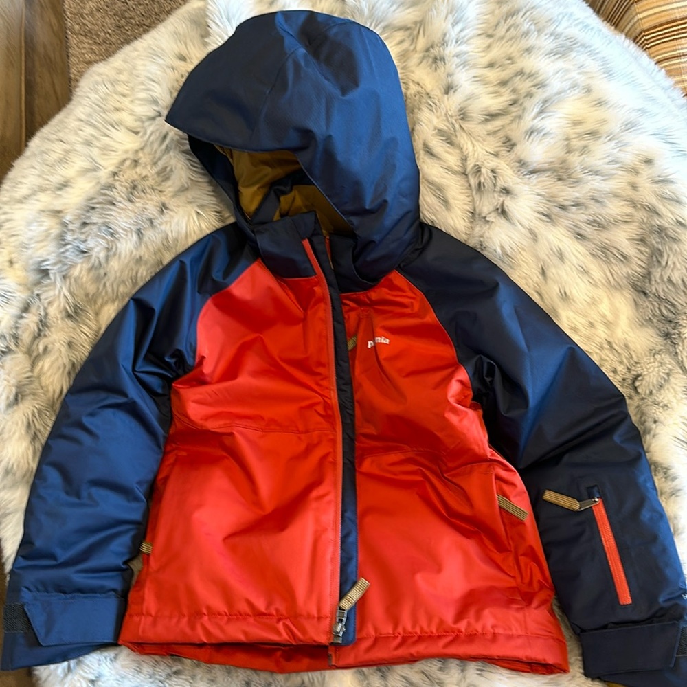 Boy’s snow jacket.  Worn two times.  No signs of wear.